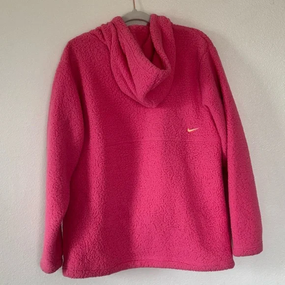 Nike Fleece Pullover Hoodie Warm Playful Pink Oversized Fuzzy Sweatshirt M - Picture 4 of 8